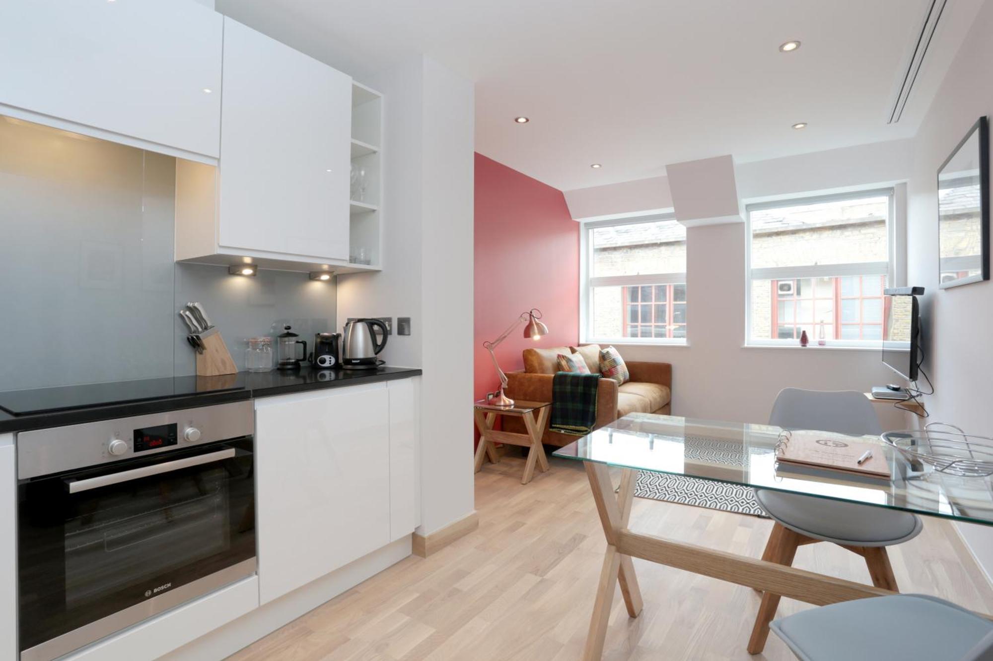 Barbican Serviced Apartments By Lovelystay Londra Esterno foto