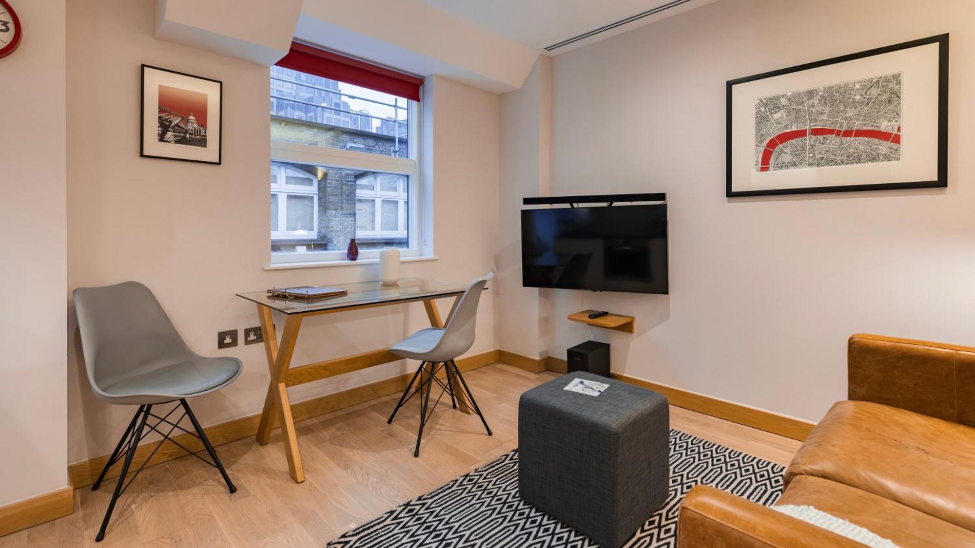 Barbican Serviced Apartments By Lovelystay Londra Esterno foto