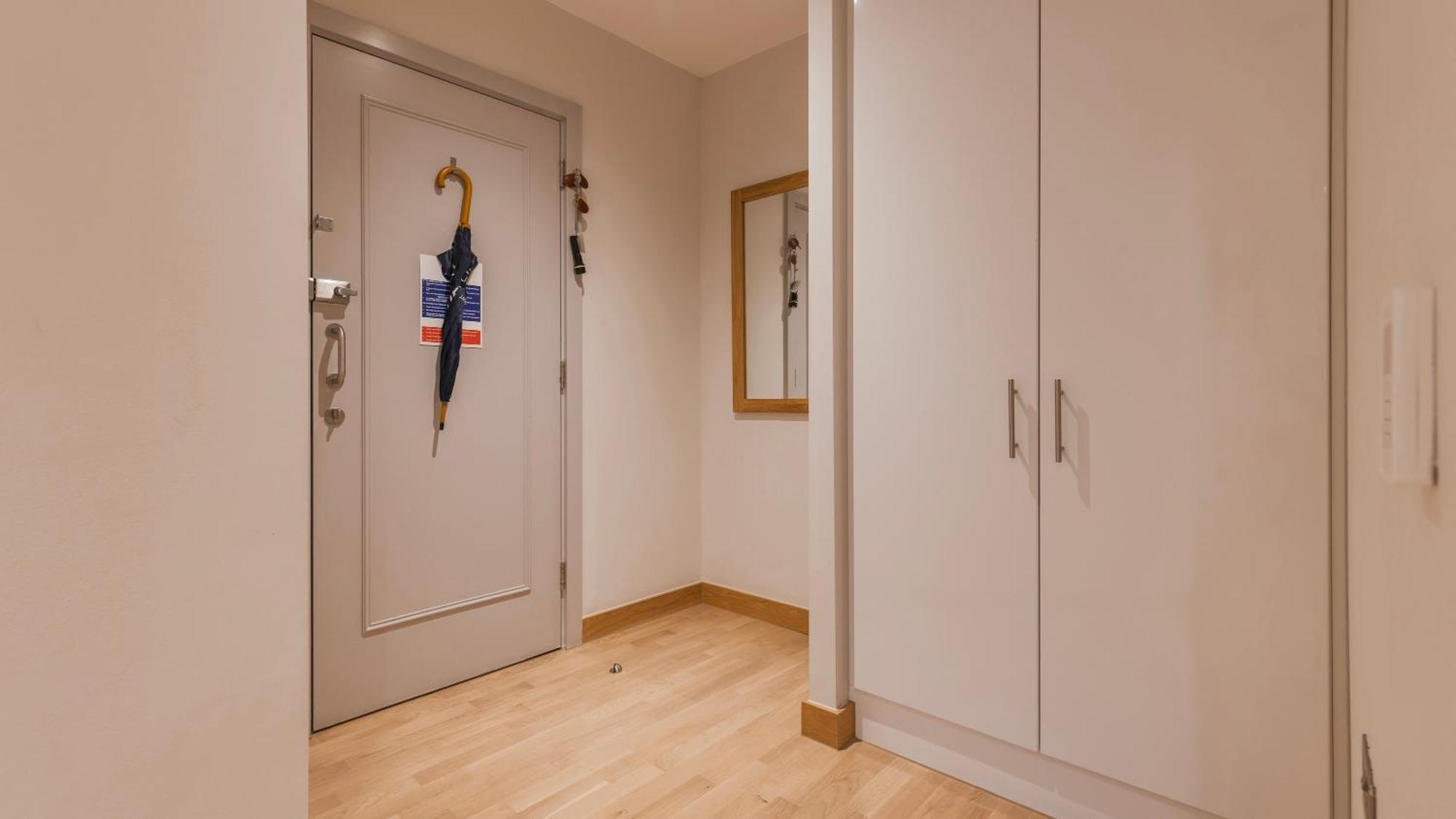 Barbican Serviced Apartments By Lovelystay Londra Esterno foto